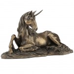 Unicorn statue in bronze aspect resin 23 cm